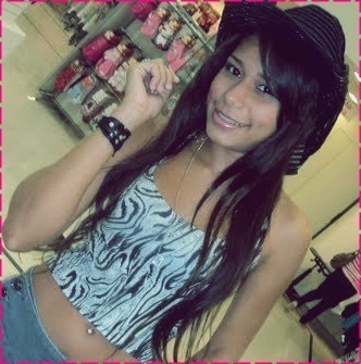 - Amizade verdadeira nem a distância é capaz de destruí-lá ! iloveyou minha nega boa @faellaoliveir_a aqui *-*