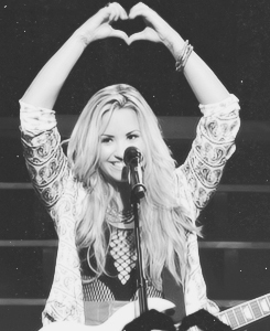 Demetria Devonne Lovato you're my light !