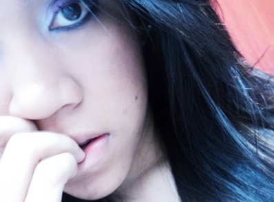 I get lost under these lights I get lost in the words I say Stop believing my own lies Like everything will be okay ♪
