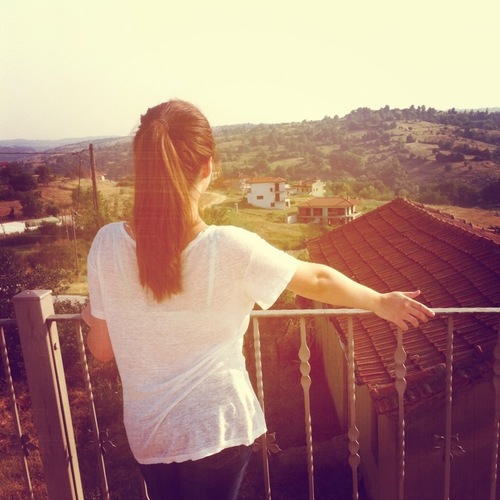 strangers think i'm quiet, friends think i'm outgoing, my best friends know that i'm completely insane
Ρεντιο χοστες ατ http://t.co/mB0xQMB4e0