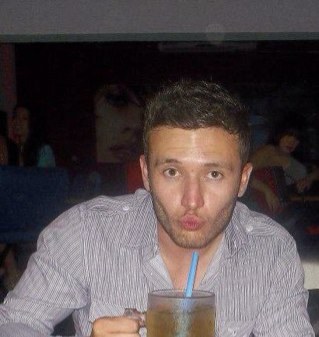 CesarRdelaRosa's profile picture. 