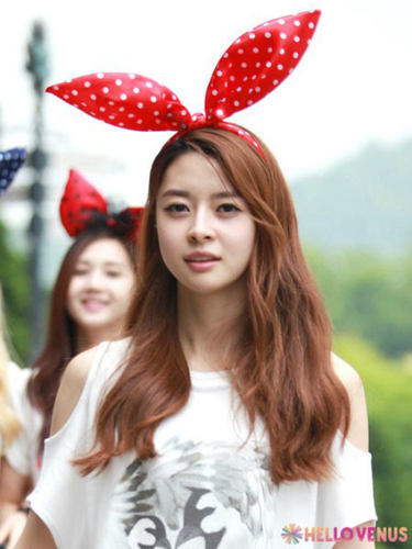 [VERIFIED] roleplayer by @AI_Roleplayer | 91 lines | Hello Venus's member | Visual and Vocalist | SINGLE |