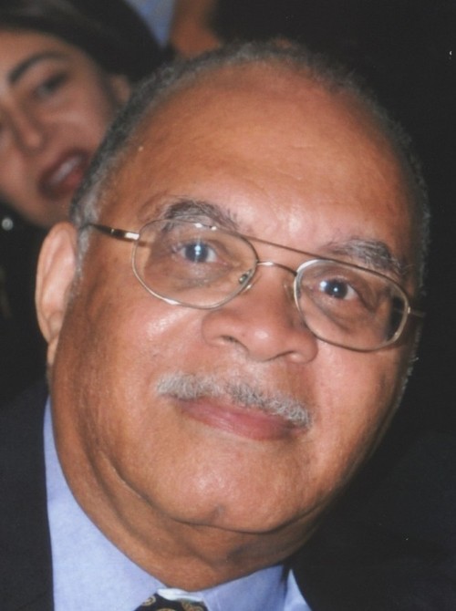 lazyreader's profile picture. Seventy-seven years young.  Love computers, reading, writing, genealogy, American history, movies, music, I'm a life-long learner.