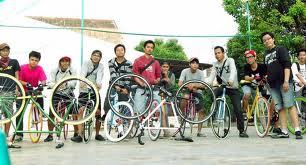 septiansandy3's profile picture. Udah 3 kali goes keliling kota Malang nih. kemanah lagii ya...?