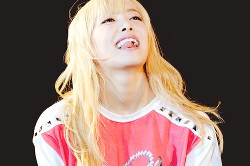 #CFfambot I'm Victoria Song (SongQian) leader F(X) ^^ I'm Bot Not Real :D[20.05.55]