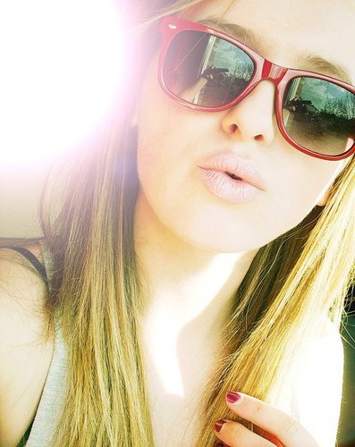 hi!i'm ladydawn chance i'm 14 years.old
i love to sing,dance,play giutar and piano
i always support my idol @greysonchance. :)