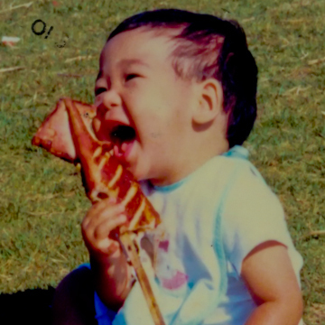 Reitensan's profile picture. 「バーチャルネット東工大生」で「ミスターいかにも東工大生」のれいてんさんです。「さん」は敬称ではなく、「れいてんさん」までが名前です。コミケでは八頭身モナーのコスプレをしていました。むかしは更衣室スタッフ。