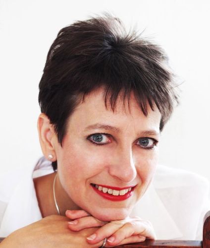 ex President INSEAD Alumni Association; entrepreneurial investor; Non-Executive Director and business mentor to high growth companies. @helencstevens