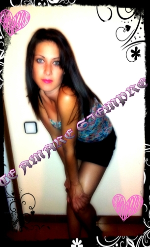 LaPijita26's profile picture. Amante de todo aquello que dice ser LA VIDA 
NUNCA TE RINDAS ANTE AQUELLO QUE CREES QUE TE HACE DAÑO SOBREVIVE POR TU FELICIDAD!!!