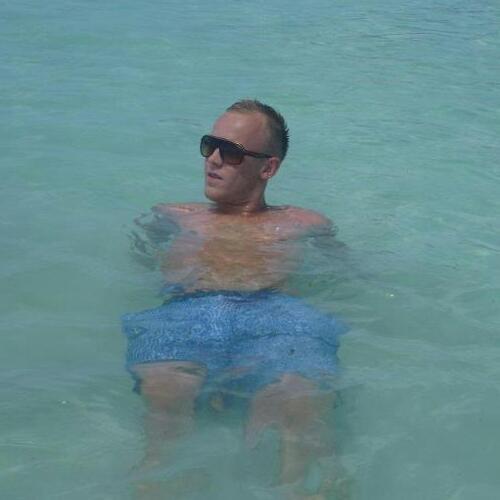 Melltk's profile picture. 