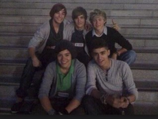 verified directioner from Indonesia☺