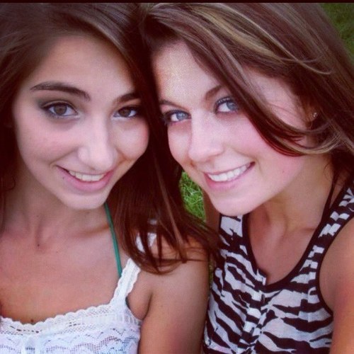 JesssRaeRae's profile picture. She's a good girl. Loves her momma, loves Jesus & America too