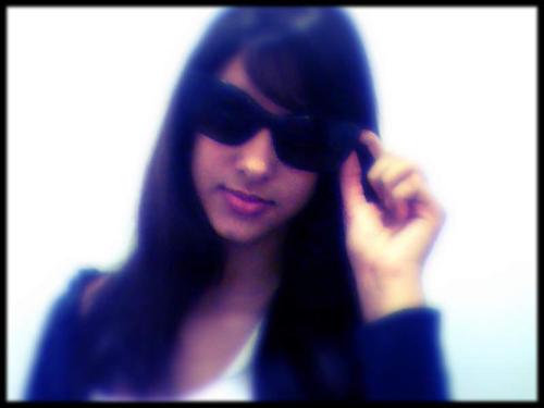 Amo a @_minichocolove , @deixaeumordervc , @Palloma_Gatti , @Meeh_Souzaa & só pq elas são lindas u_ú