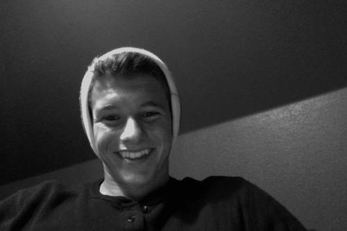 Marcus_T90's profile picture. If you follow me ill follow back ;)