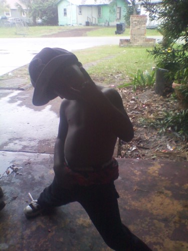 HolleyCorey's profile picture. love money