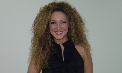 soy una chica cantante de panama , soy soviable y ago muchas amistades