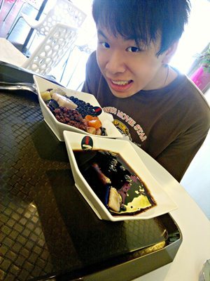 - I'm here to tweet my life
- Stalking/follow artist
loves The GazettE, One Ok Rock, My First Story, X Japan, Alice Nine~