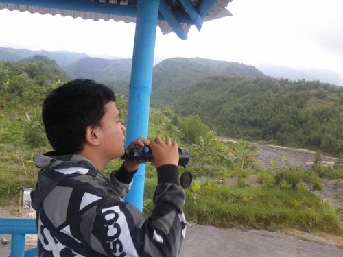ngga jago petak umpet