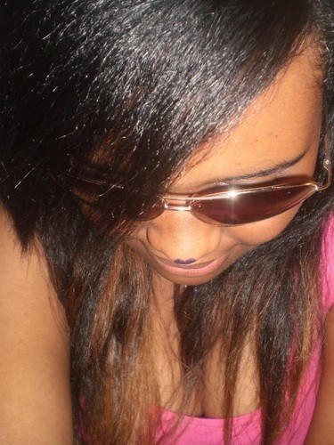 Musicas , Amigas , One Direction amo muito o @NiallOfficial 3'