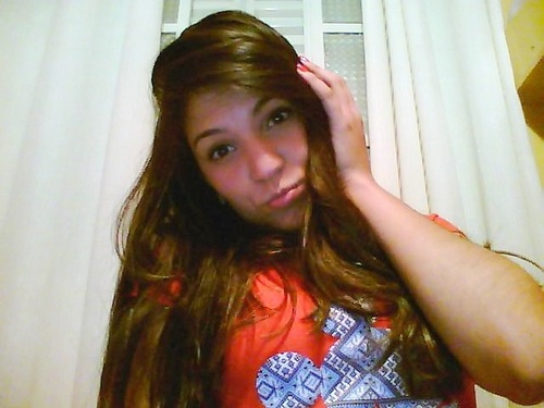 Quem se descreve se limita :D