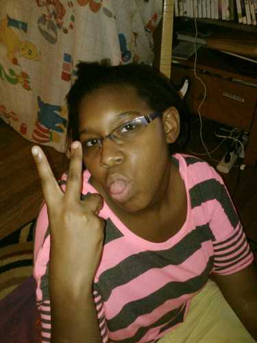 Everybody follow my cousin @shonuff_kee ! Thanksss :)))