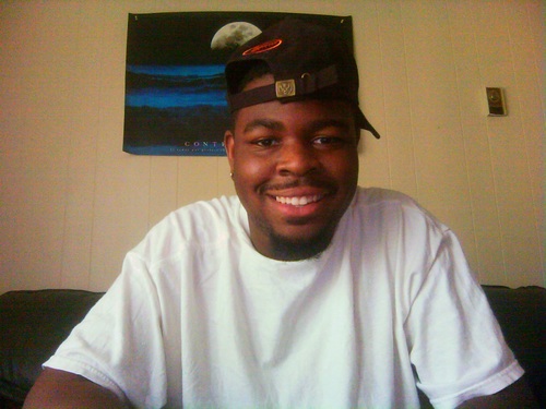 Kevin_Lucciano's profile picture. Focused student @ SIUC I live everyday like its my last. I love gettin 2 the money. That is all