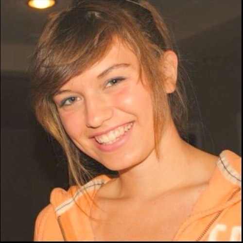 SammyAndrus's profile picture. Short and sweet tweets!