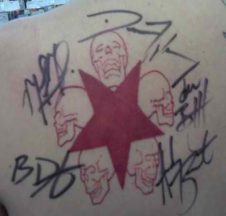 ConcertWench's profile picture. 