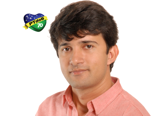 Meu nome é Vander Vicente, 31 anos, cabeleireiro. Sou candidato a vereador na cidade de Niterói. Nasci na comunidade do Preventório, em Niterói.