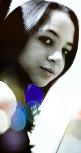 Boba, louca, divertida&linda. Deus s2 Doritos&Coca. Aquela que troca um salto pelo All Star ;**  Follow ?? NHAAC ;3