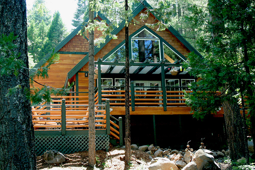 mtlassenrentals's profile picture. 