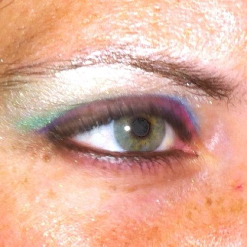 SingleMomBeauty's profile picture. Single mom of three. I love fashion, beauty, blogging, and bargains!