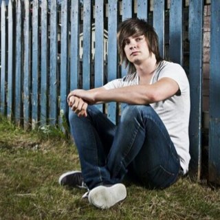 alex_dales's profile picture. Shapeshifter and with a few spells up my sleeve. Out to finally get revenge on the woman who marred me (Minor RP account, RP18+, Multiverse, Single)