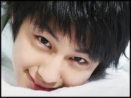 c'akyu tuh imut,ngegemesin,n ngangenin...
hhhe..hhhe...... :)
