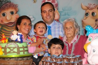 FrancischiniFla's profile picture. Mãe, Advogada, Policial Federal e esposa do Deputado Federal Francischini.