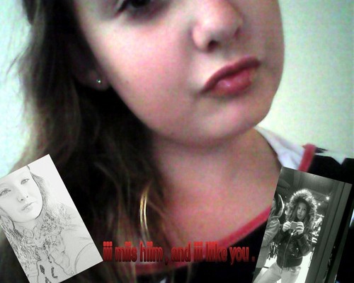 i love that boy .  ♥