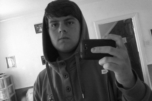 Love music, football and being with my mates, what more can I say?;) Follow and I will follow back! :D