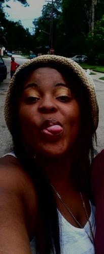 .i give wat they want . they must love M E  stay chewin my N A M E .