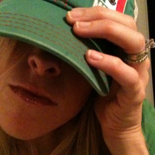 amyhenzel's profile picture. mama..wifey..sis..daughter..hip hop aficionado