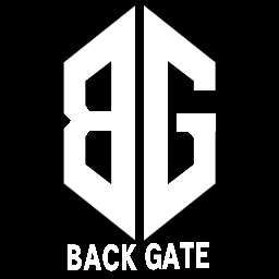 基本的に自分からは何もしない ゲームしたりボドゲしたり 聴く曲はACBGMとトランスとかハードコアとか ここ7年位はVtuberにどっぷり