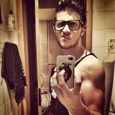 Luar Chamel Somic Sao eles que faz agente brilhar desde : 11.03.11 Padrinho meu lindo @HeyLeaozinhoFc