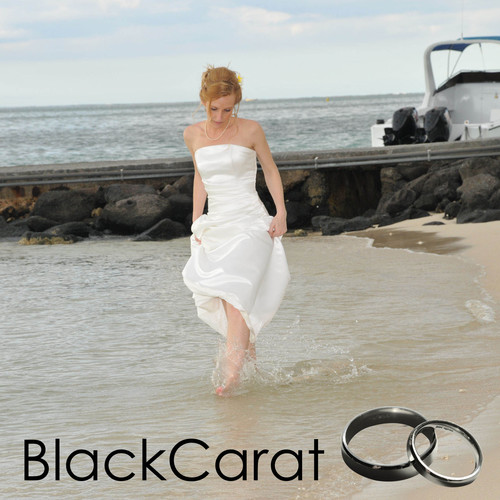 Wedding rings online. Quality, contemporary and affordable platinum, palladium and gold bands, with patterns, grooves, diamonds etc. And have a classic VWCamper