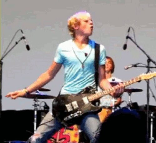 _Austin_M_'s profile picture. Its Austin Moon. -RP- [Taken]