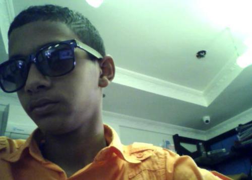 leurycaro's profile picture. 