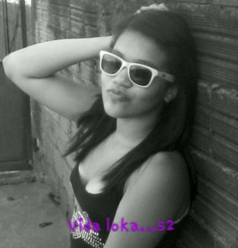 sou amiga da @janaina_mery e dá @Nathanya soou legal áh me segui se eu for com a sua carra te sigo de volta!♥♥ beijokasssss!