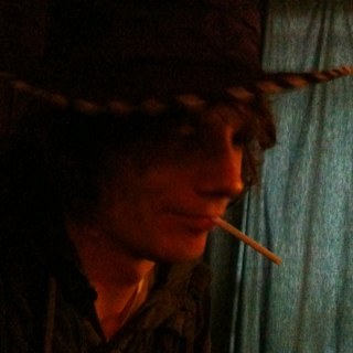 TwittleRik's profile picture. 