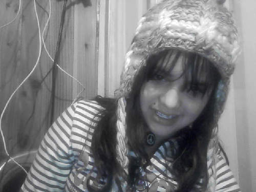 Hola(: me LLamo Javiera tengo 13 y soy De Chile. Soy Belieber♥ Me encanta chris brown, lil wayne,Wiz Khalifa, Nicki minaj, Rihanna,Drake,Demi y snoop dogg:)