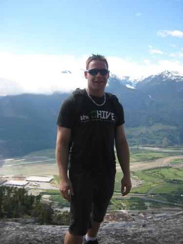Living in Vancouver & enjoying the Coast Life! Enjoy music,hockey,beers,beaches, photography, outdoors, Chive,
Multimedia Tech