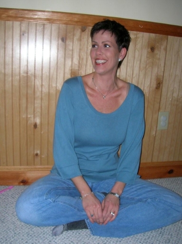 Owner/Operator of The Common Dog in Everett MA. Dog lover, mom of 2 boys, married to greatest man on earth.
