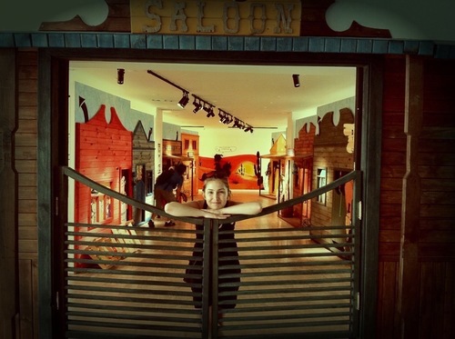 nihangunayy's profile picture. i sing a simple song like a drop of water, as light as air...